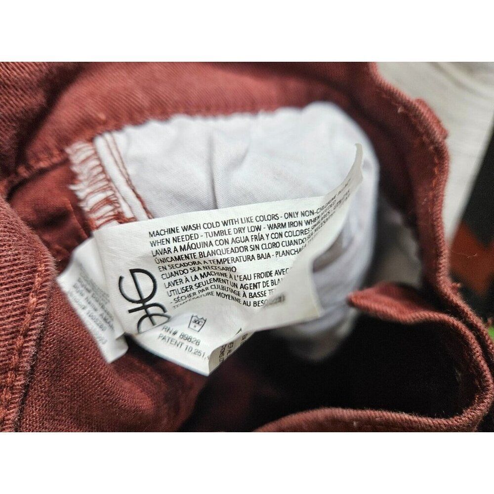 Gloria Vanderbilt Size 8 Short Amanda Straight Leg Red Burgundy Jeans - Picture 8 of 13